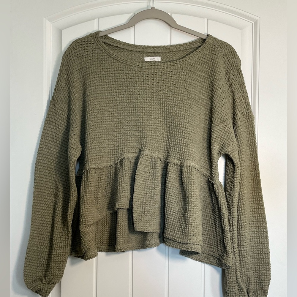 Blu Pepper Sage Waffle Knit Peplum Sweatshirt